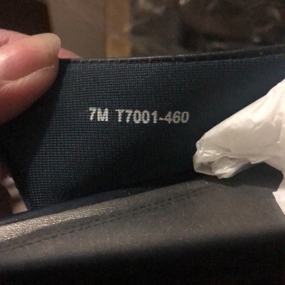 Trotters women’s deep blue slingback kitten heel size 7 - Picture 6 of 6